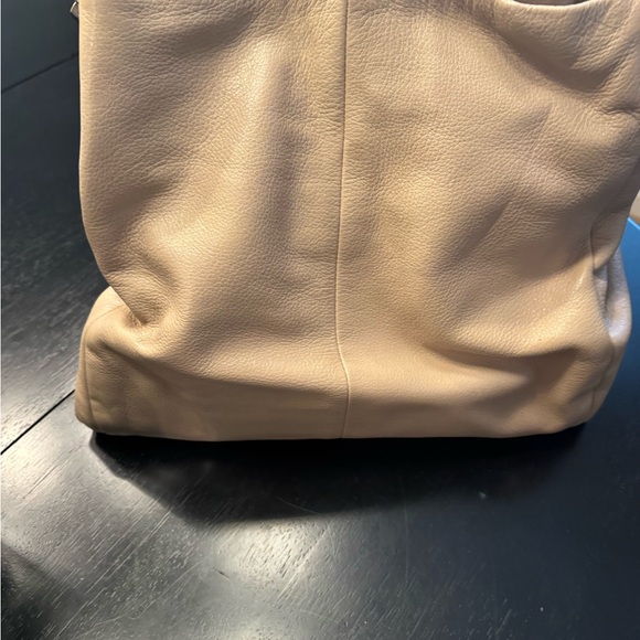 Coach Handbag - Picture 8 of 9